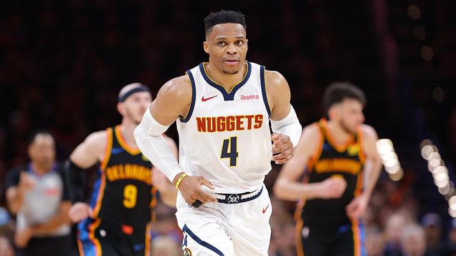 内线球员的 内线球员的