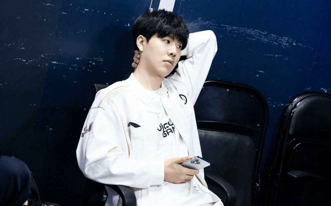 了年轻球员 了年轻球员